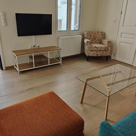 Litseli Apartamento Atenas Exterior foto